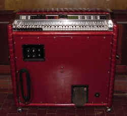 Kustom Kombo 7a.jpg (49792 bytes)